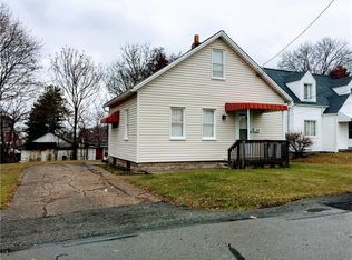 415 Elizabeth St, North Versailles, PA