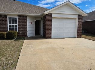 2805 Trailwood Dr #6529F6679, Claremore, OK 74017