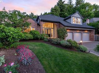 6978 SW Foxfield Ct, Portland, OR 97225