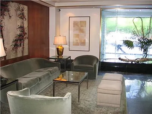 Rented by essential NEW YORK Real Estate | media 40