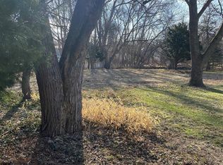 26320 Normandy Rd, Franklin, MI 48025