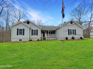 143 Locust Dr, Milford, PA
