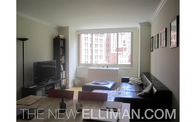 Rented by Douglas Elliman | media 31