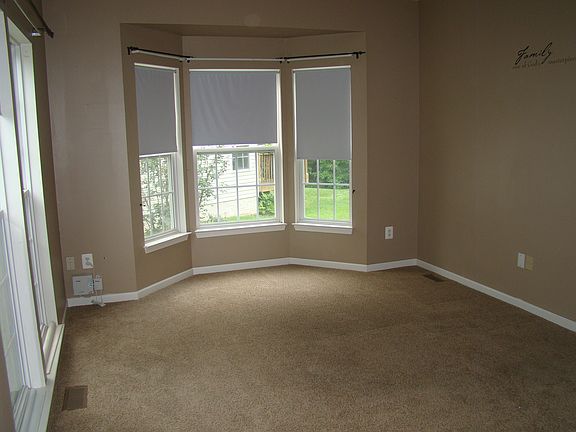 3rd image of 7008 Zenith Ct