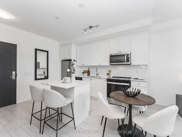 55 Duke St W #310 — Photo 21