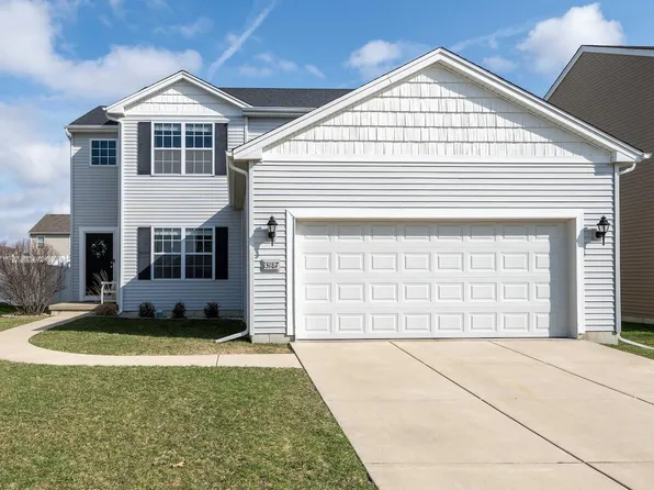 13187 Roosevelt Pl, Crown Point, IN 46307