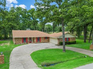 125 Towering Oaks, Tool, TX 75143