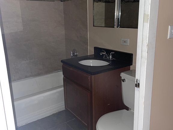 5th image of 4800 S Chicago Beach Dr APT 1709N