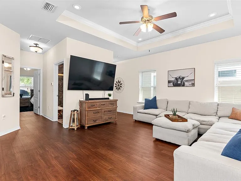 7916 SW 80th Dr — Photo 8