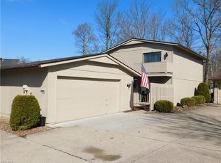 19864 Dell Dr #7002, Strongsville, OH
