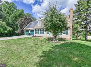 5031 Snyder Mill Rd, Spring Grove, PA 17362