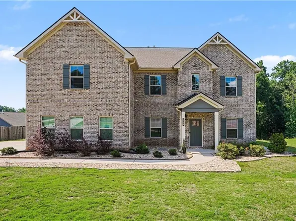 945 Mystic Way, Hampton, GA 30228