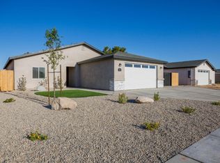 800 Beach Ct, Ridgecrest, CA 93555