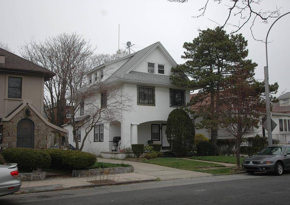 1st image of 3837 Cypress Ave #5