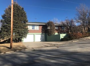422 6th Ave S, Shelby, MT 59474