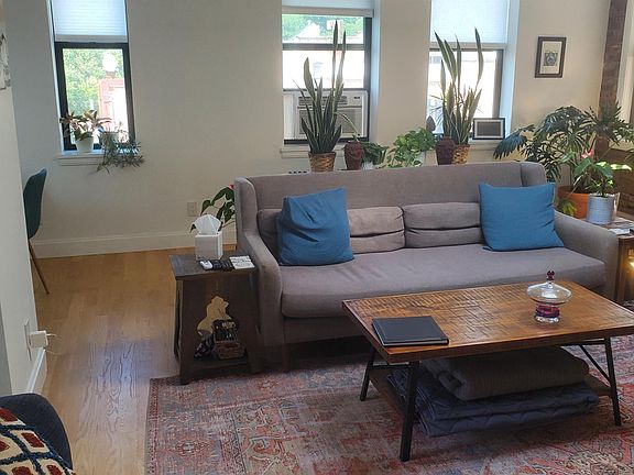 3rd image of 17 Main St #23