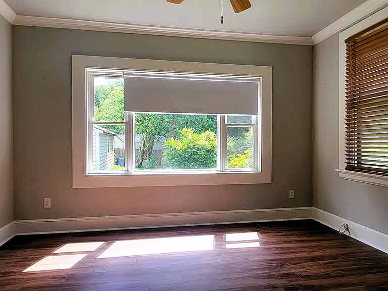 6707 Glenwood St — Photo 21