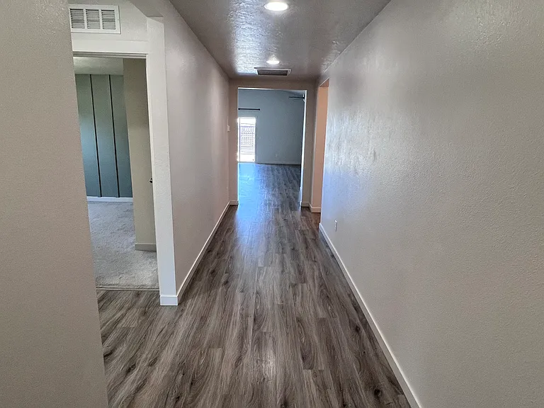 15423 N Shiko Way — Photo 4
