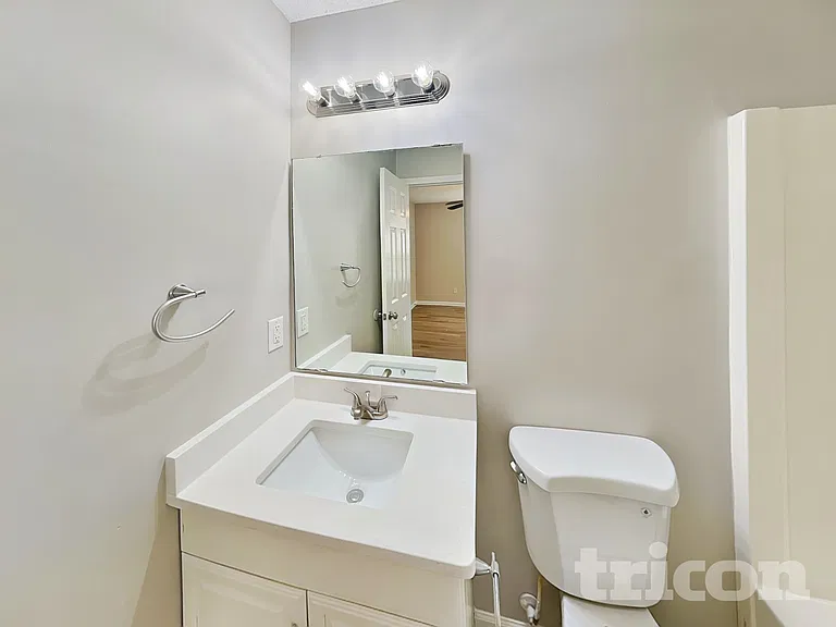 11507 Stewarts Crossing Dr — Photo 8