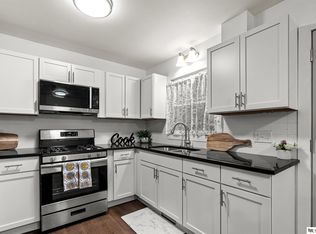 5004 N 48th St, Omaha, NE 68104