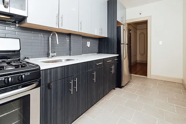 Rented by Nooklyn NYC LLC | media 14