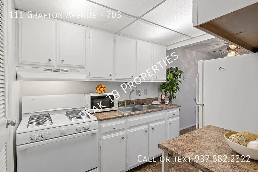 Riverstone Apartments — Photo 2