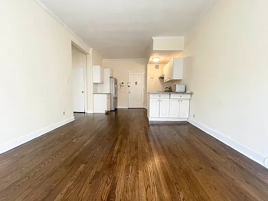 Rented by Douglas Elliman | media 11