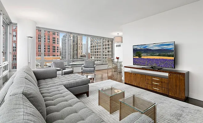 Rented by Compass | media 2