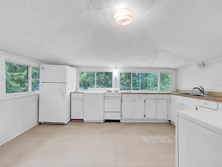 3125 Heyward St #B — Photo 27