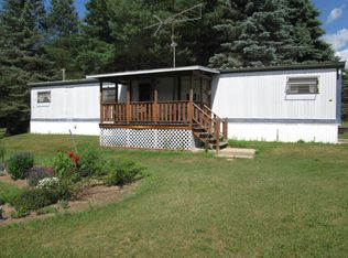 900 N Ripple Creek Rd, Hesperia, MI 49421