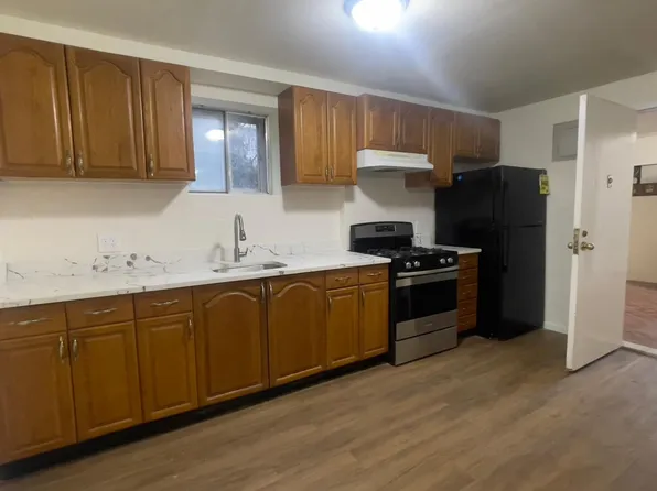 1617 Harding Park, Bronx, NY 10473