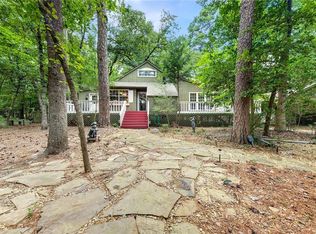 1663 Valleywood Trl, Holly Lake Ranch, TX 75765