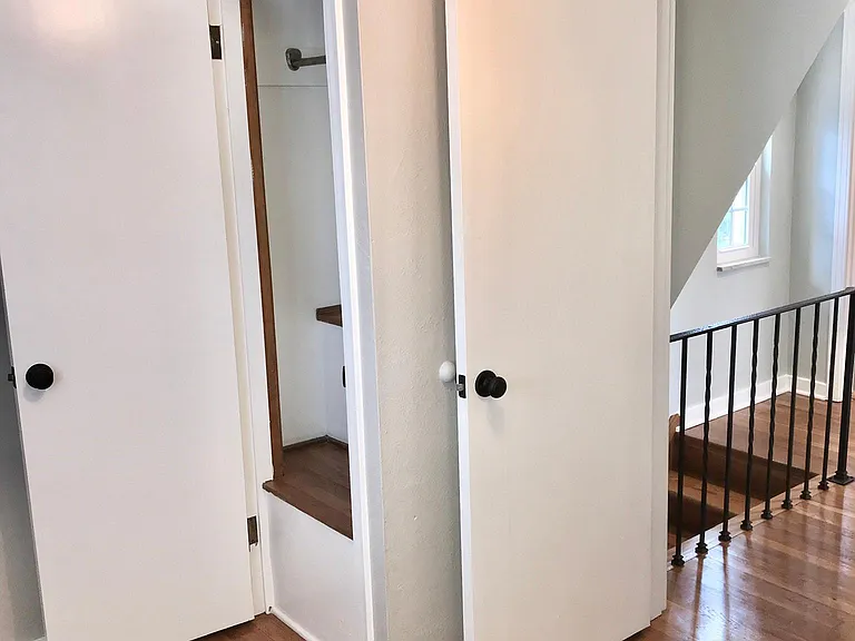 400 Duquesne Dr — Photo 27