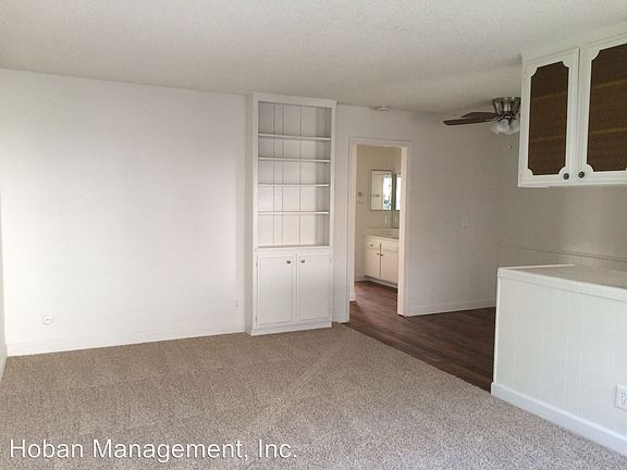 3rd image of 4354 Kansas St APT 06