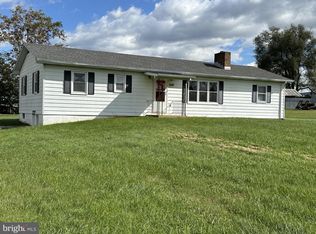 14149 S Middle Rd, Edinburg, VA 22824