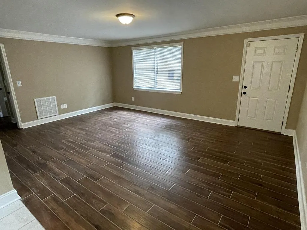 3471 Vineville Ave. Apt F — Photo 3
