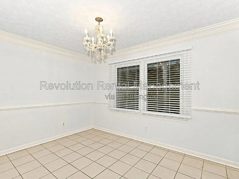 115 Hickory Ave — Photo 21