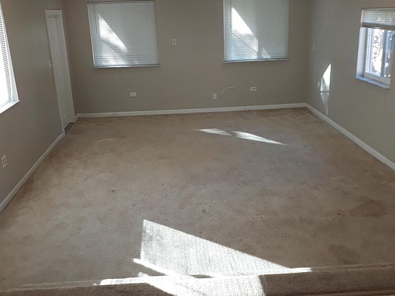 5th image of 1411 Lake Erie Dr