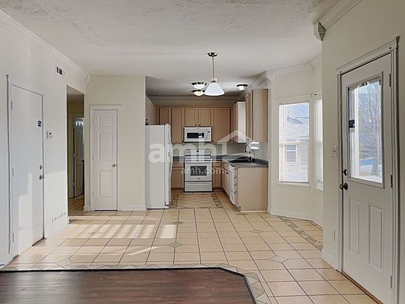 5th image of 12373 Carriage Stone Dr