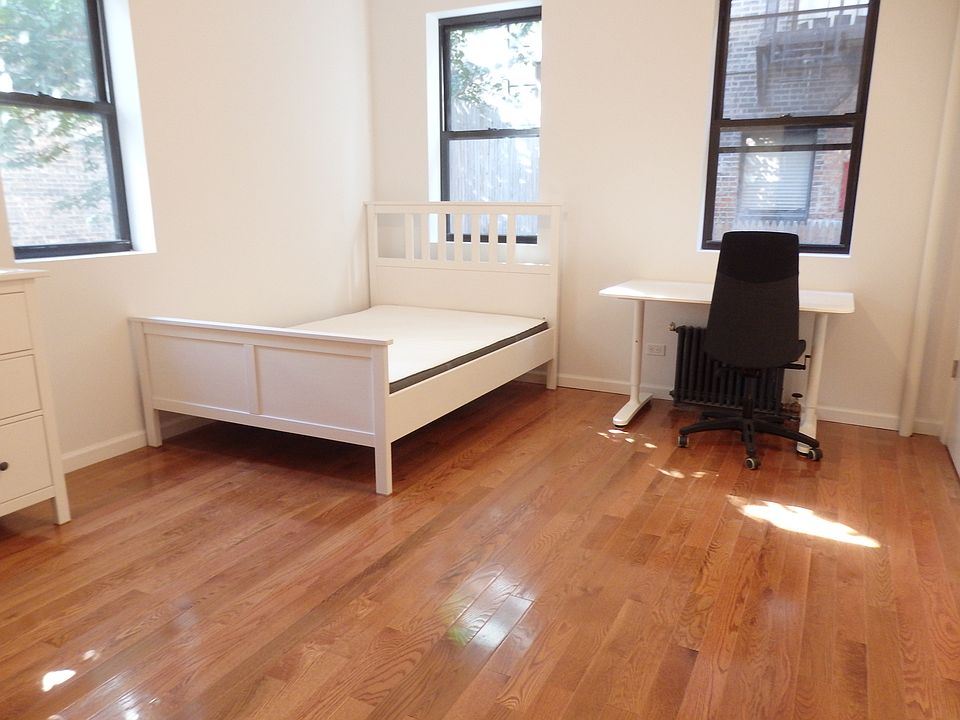 1st image of 415 W 47th St APT 1A