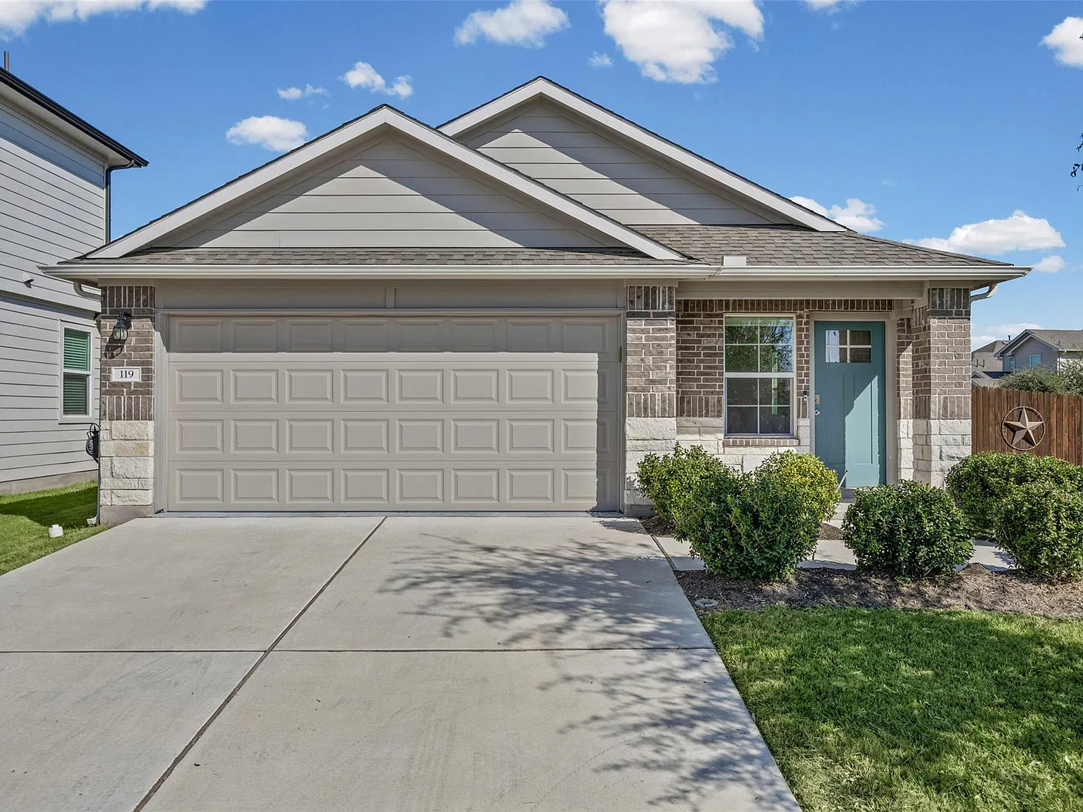3 bed, 2.0 bath, 1535 sqft, $1,975 — Photo 1