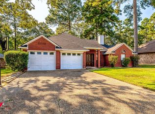 8844 Chadwick Dr, Shreveport, LA 71129
