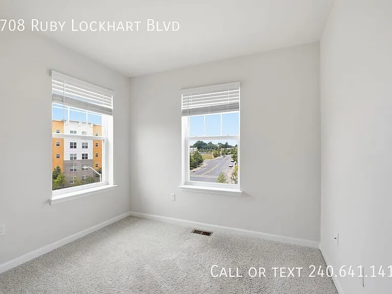 9708 Ruby Lockhart Blvd — Photo 16