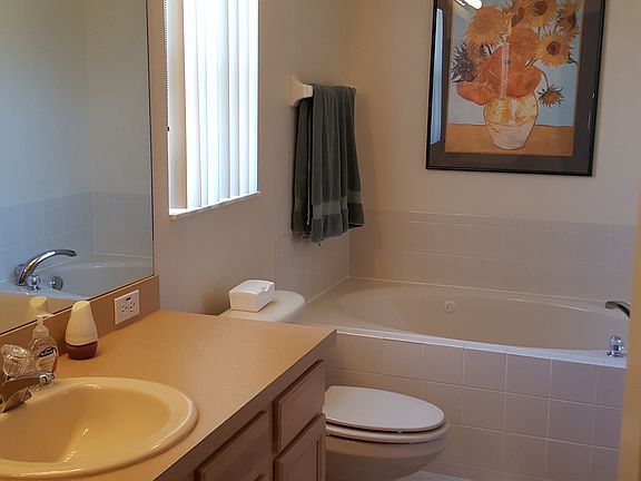 3rd image of 517 Gentle Breeze Dr