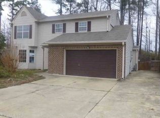 706 Fawn Lake Dr, Newport News, VA 23608