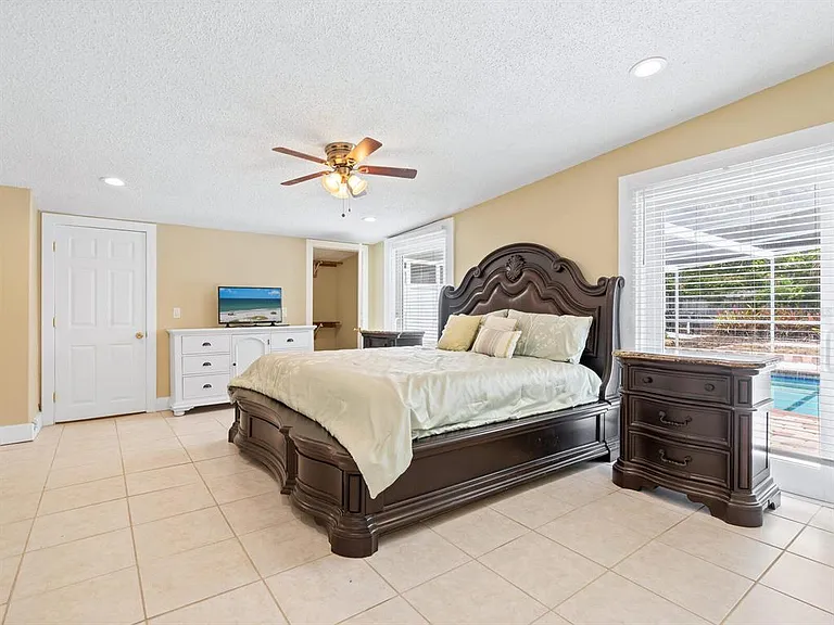 3115 Bay Dr — Photo 15