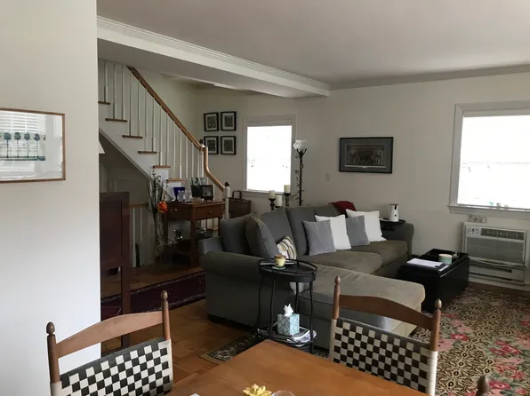 3403 Valley Dr, Alexandria, VA 22302