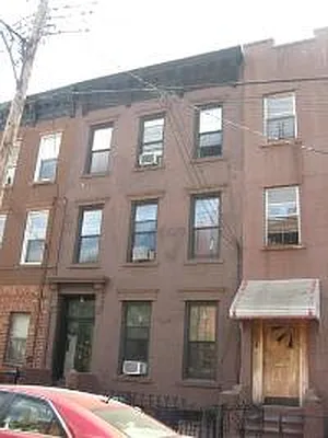 Sold by NMRE | media 6