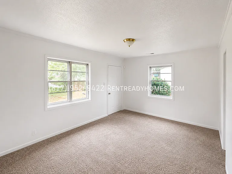 1381 Creel Ct — Photo 3