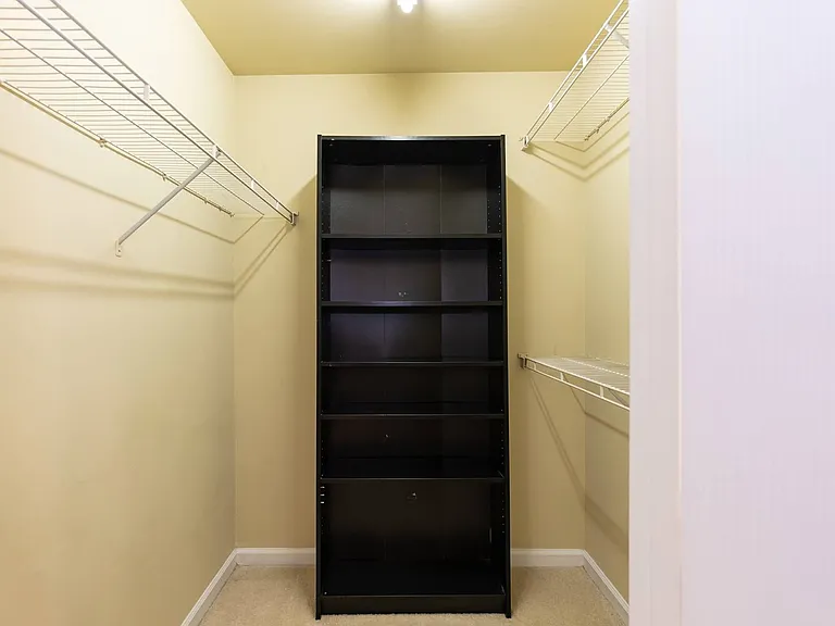 4254 Vienna Crest Dr — Photo 21
